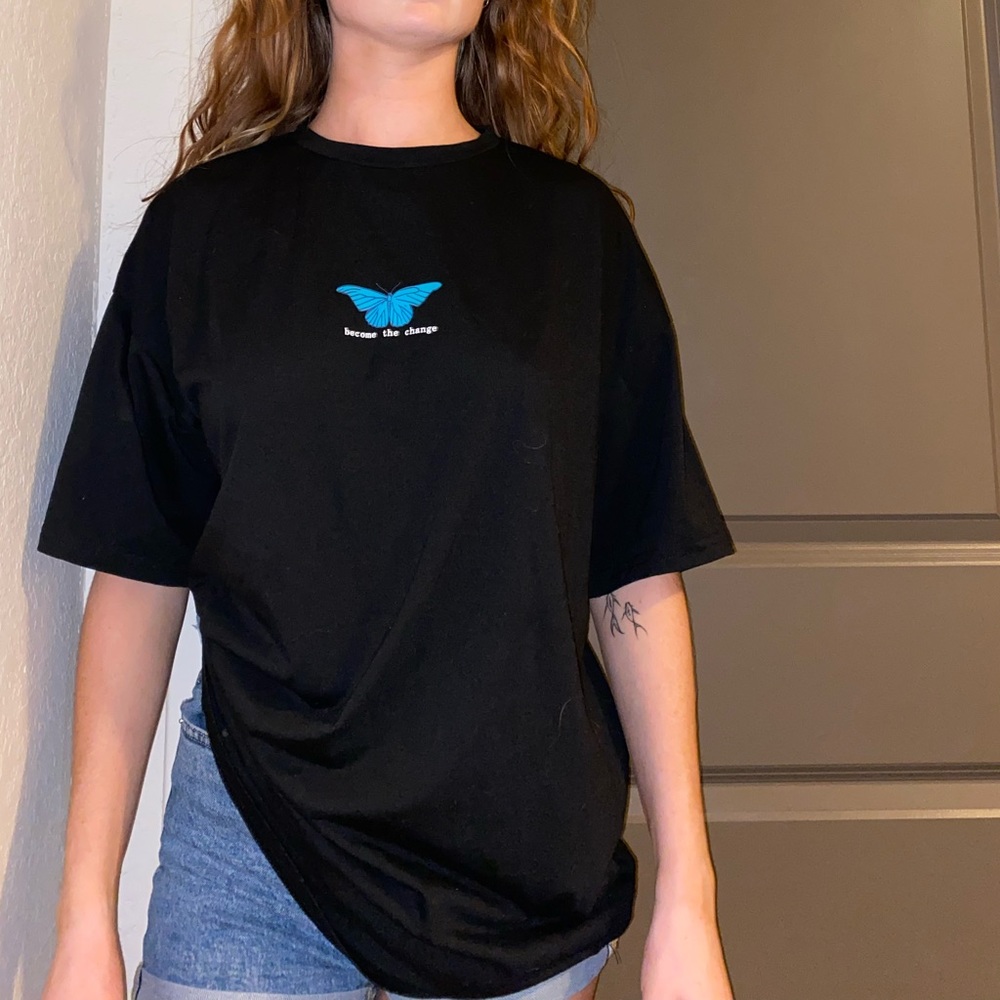 graphic tee